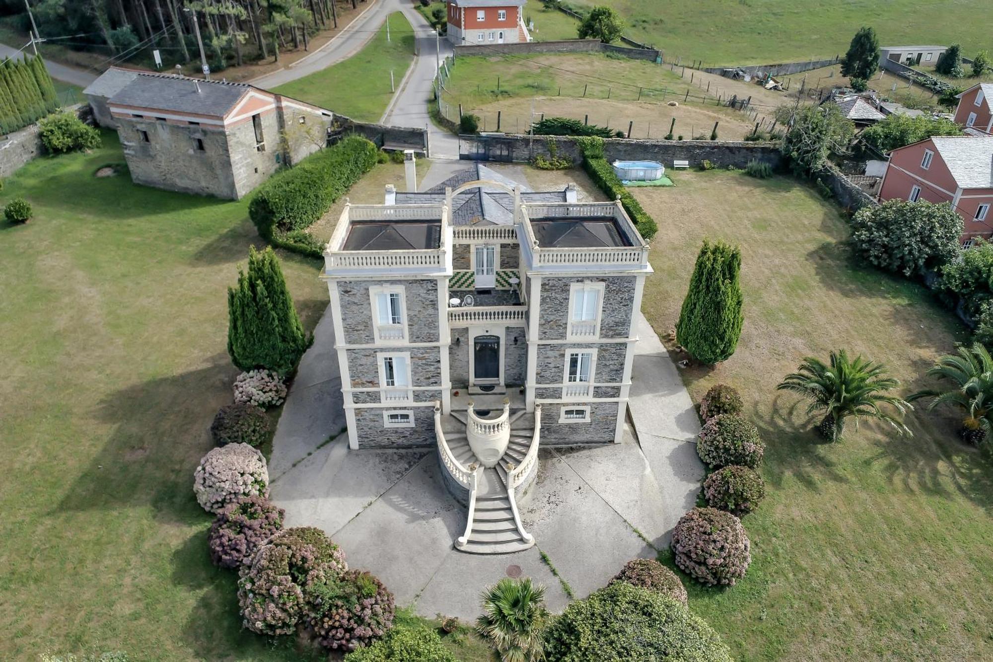 Villa Auristela Navia Exterior foto